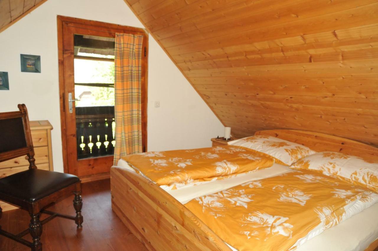 Bachkeusche Villa Ossiach Bagian luar foto